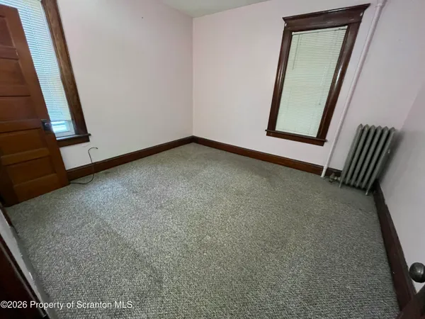 $1,200 | 85 Belmont Street, Carbondale, PA 18407