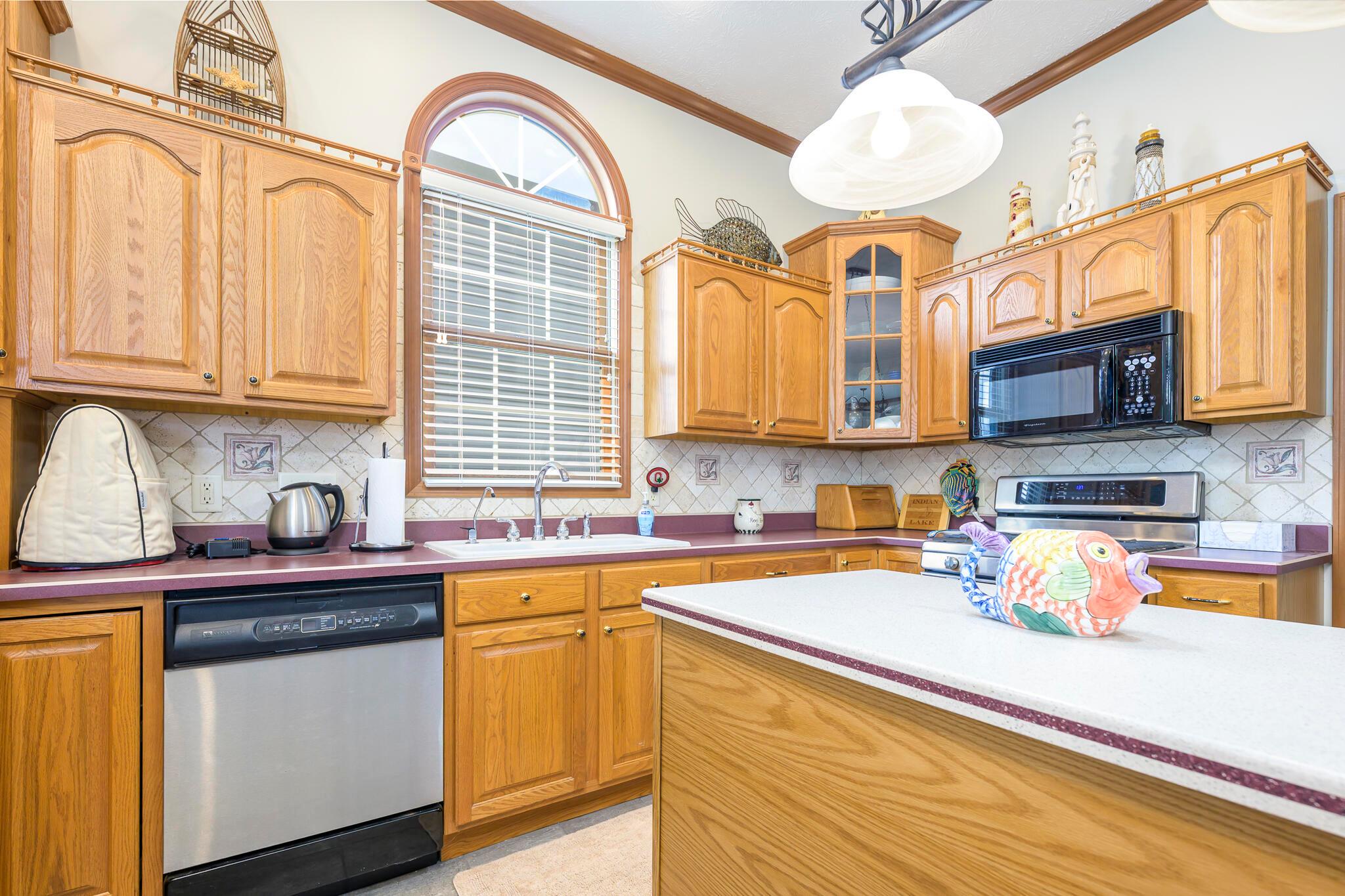 9281 Willowview Road Belle Center, OH 43310 - Photo 16 of 41 9281 Willow View Rd-12