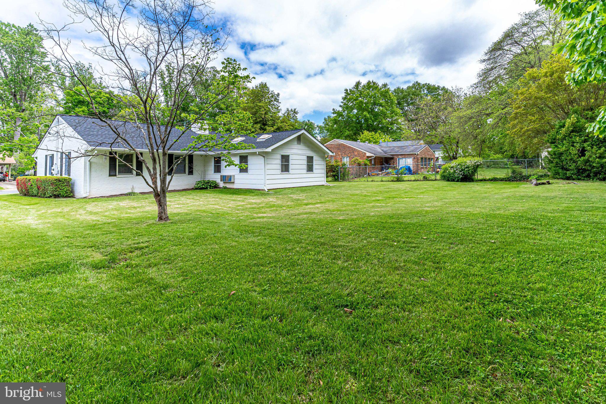 5403 Fremont Street Springfield, VA 22151 - Photo 22 of 25 Plenty of space for gardening & outdoor activities