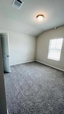 $2,150 | 707 East Street, Hutto, TX 78634