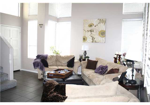 566 Kiley Road Chula Vista, CA 91910 - Photo 4 of 25 Gallery Image 4