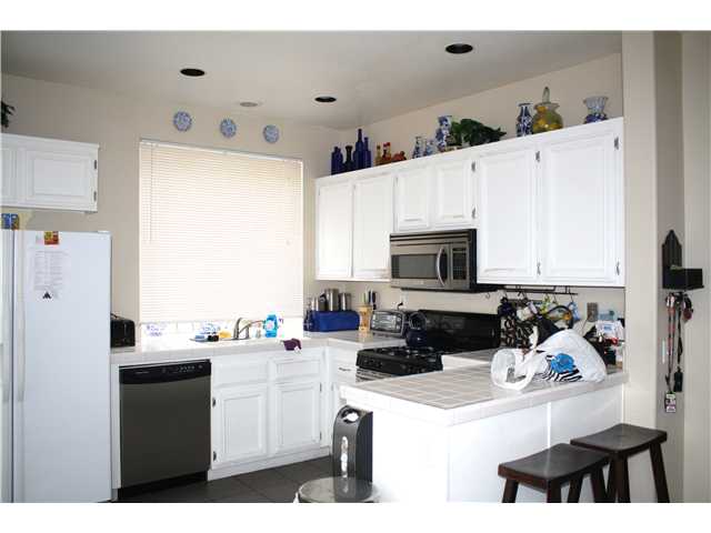 566 Kiley Road Chula Vista, CA 91910 - Photo 9 of 25 Gallery Image 9
