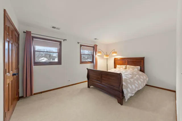 $719,900 | 1125 Huntleigh Drive, Naperville, IL 60540