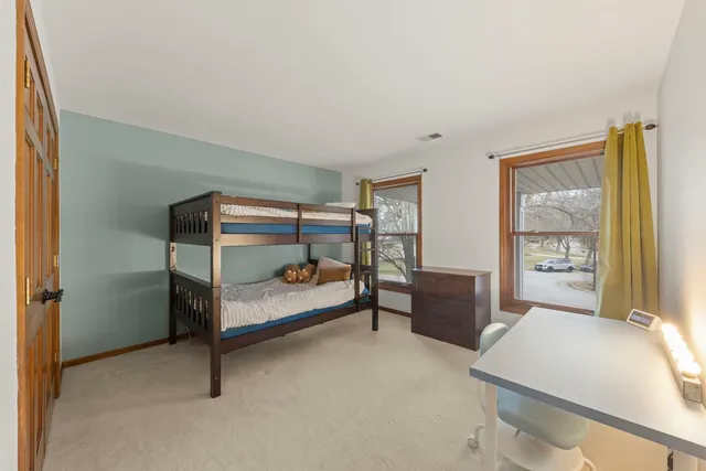 $719,900 | 1125 Huntleigh Drive, Naperville, IL 60540