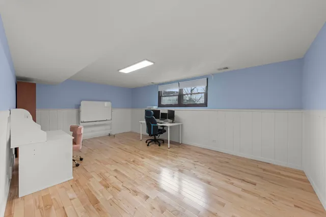 $719,900 | 1125 Huntleigh Drive, Naperville, IL 60540