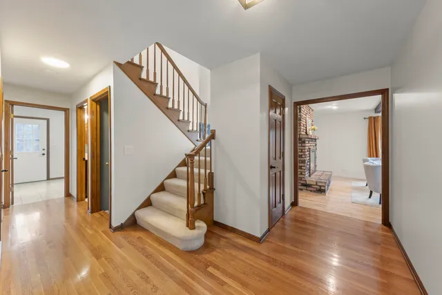 $719,900 | 1125 Huntleigh Drive, Naperville, IL 60540