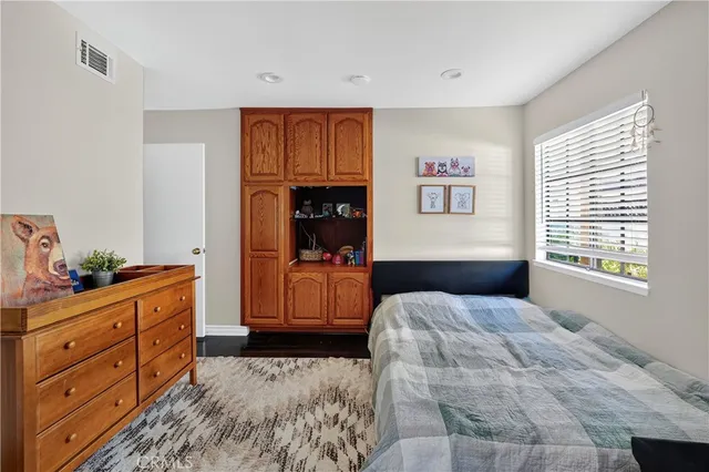 $705,000 | 25784 Covala Court, Valencia, CA 91355