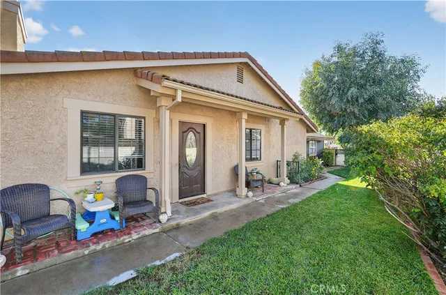 $705,000 | 25784 Covala Court, Valencia, CA 91355