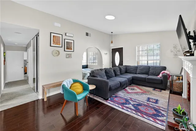 $705,000 | 25784 Covala Court, Valencia, CA 91355