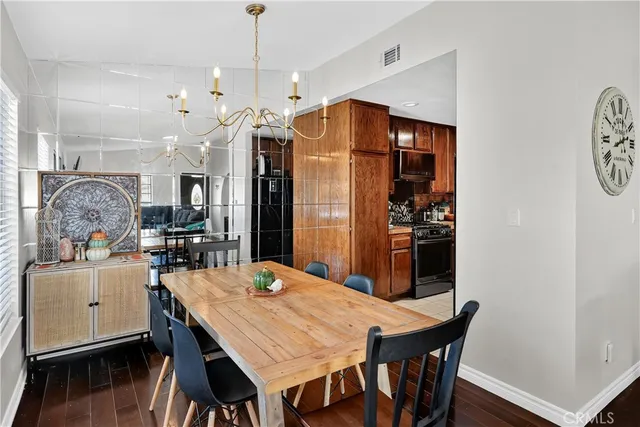 $705,000 | 25784 Covala Court, Valencia, CA 91355