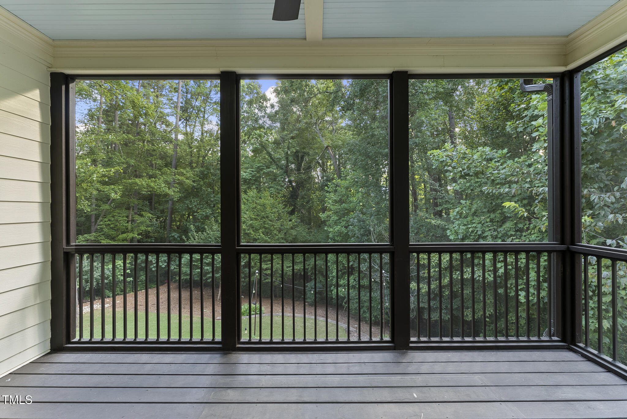 1005 Collins Drive Raleigh, NC 27609 - Photo 8 of 59 DSC09829