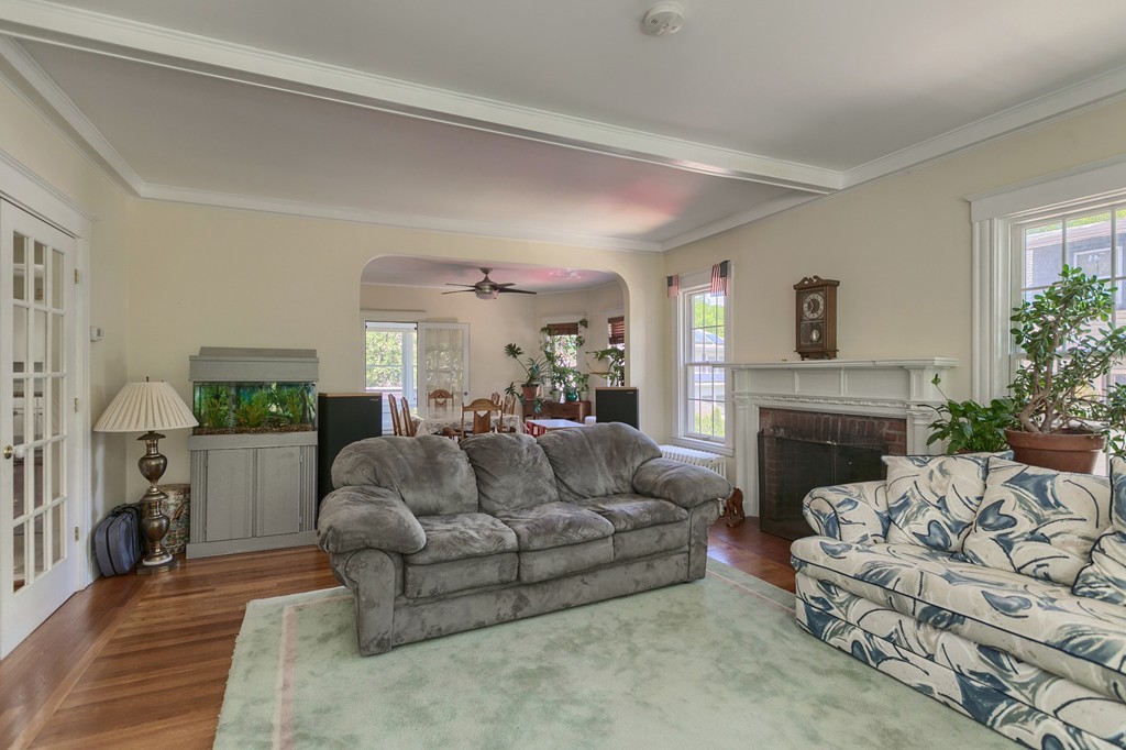 23 Naples Road Salem, MA 01970 - Photo 8 of 30 Gallery Image 8