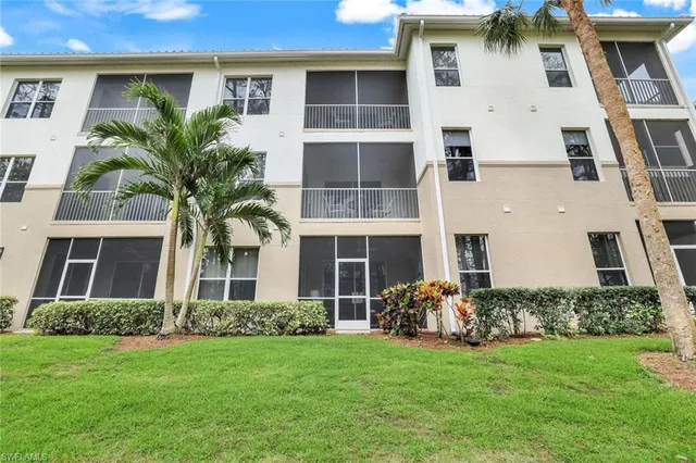 front view of house with yard