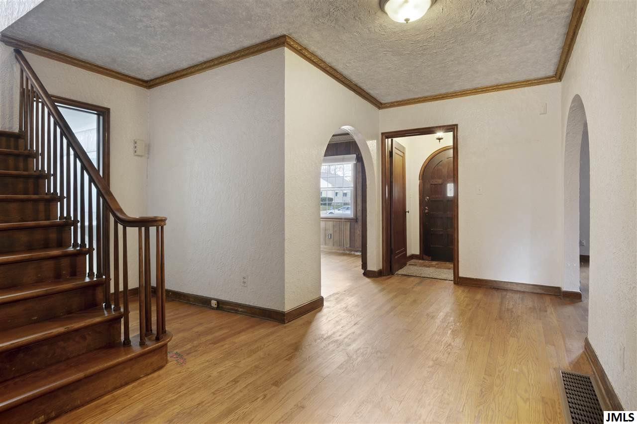 777 Crescent Road Jackson, MI 49203 - Photo 8 of 36 Photo 8