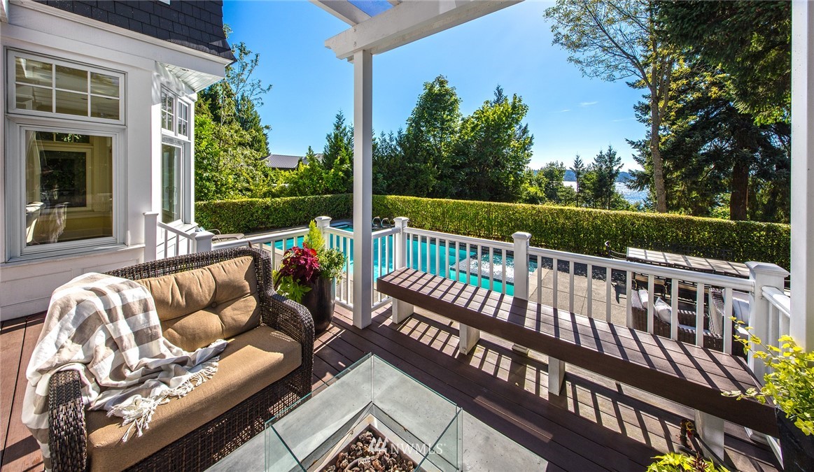 2665 Evergreen Point Road Medina, WA 98039 - Photo 21 of 25