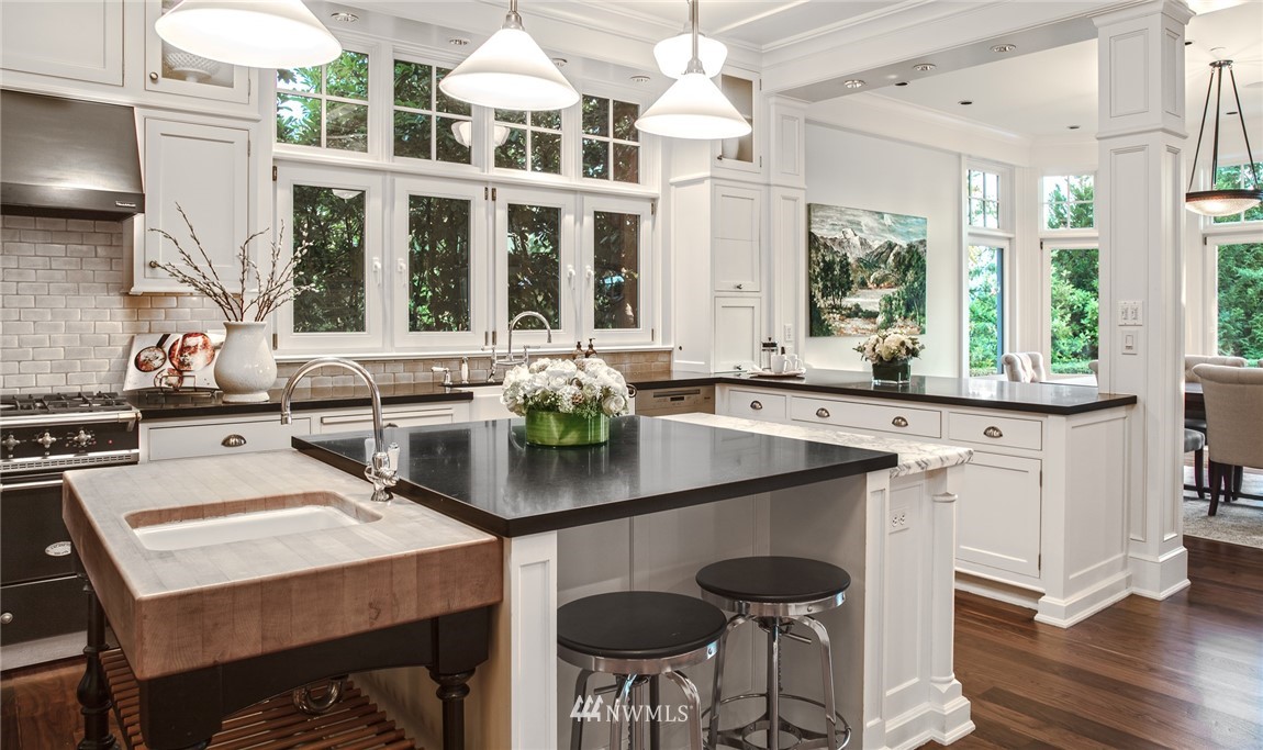 2665 Evergreen Point Road Medina, WA 98039 - Photo 9 of 25