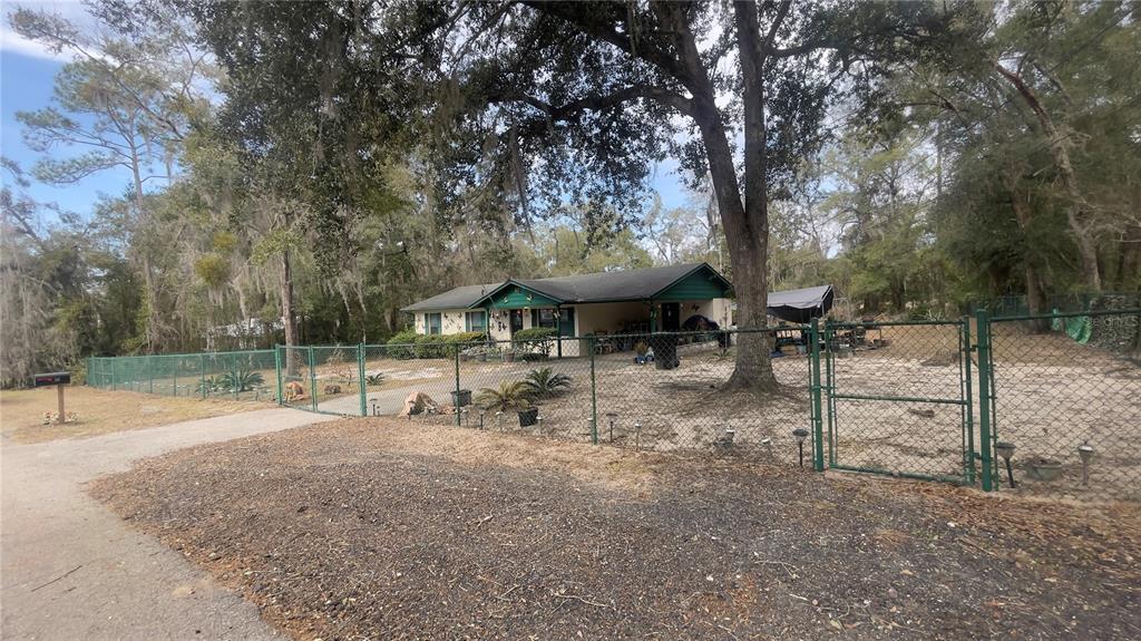 20 Easy Street Bronson, FL 32621 - Photo 3 of 19