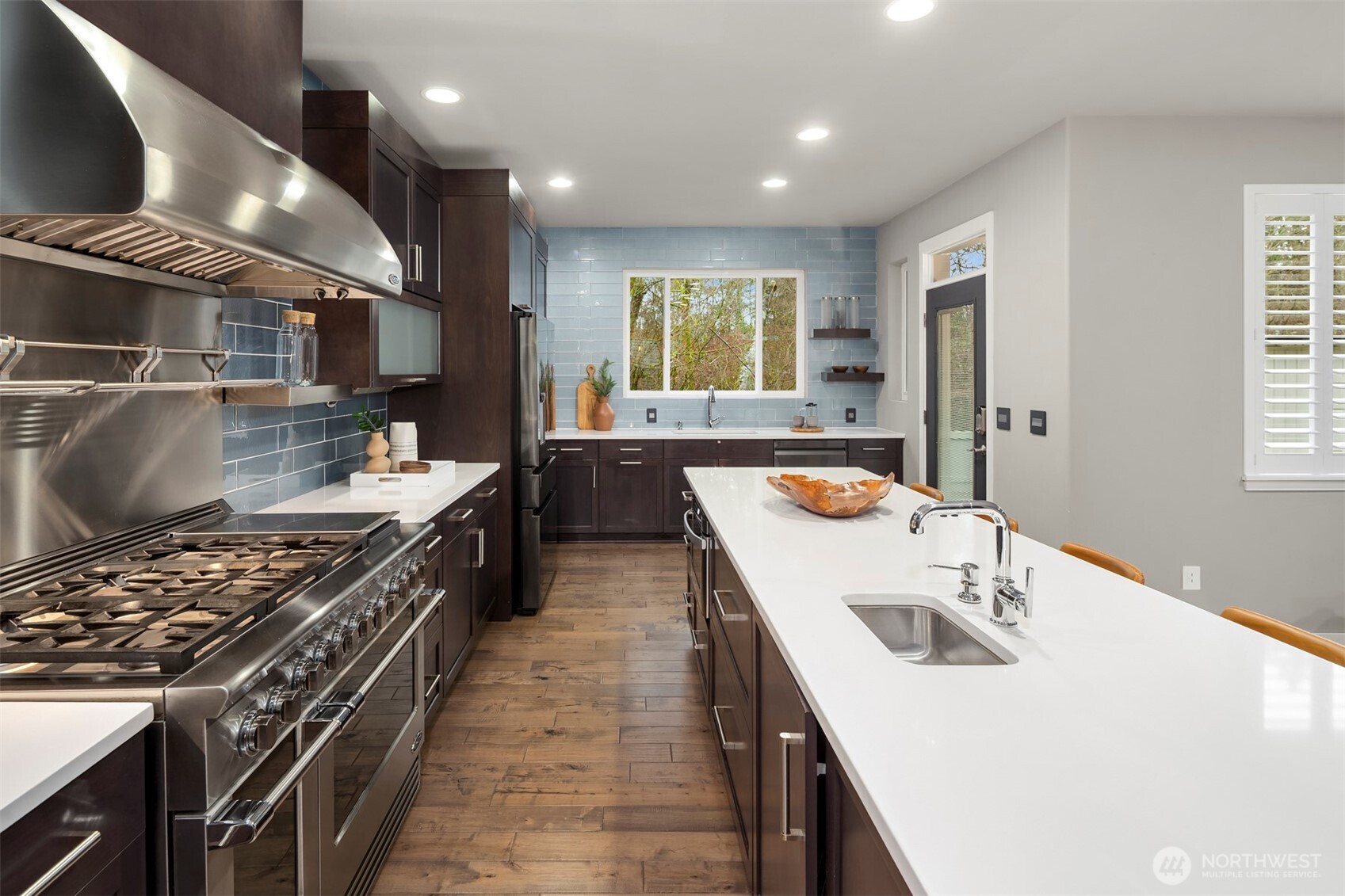 5819 Northeast 1st Street Renton, WA 98059 - Photo 8 of 38