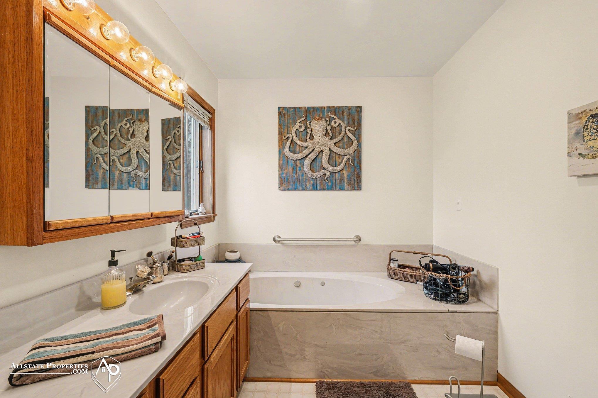 12301 South New Lothrop Road Byron, MI 48418 - Photo 14 of 27