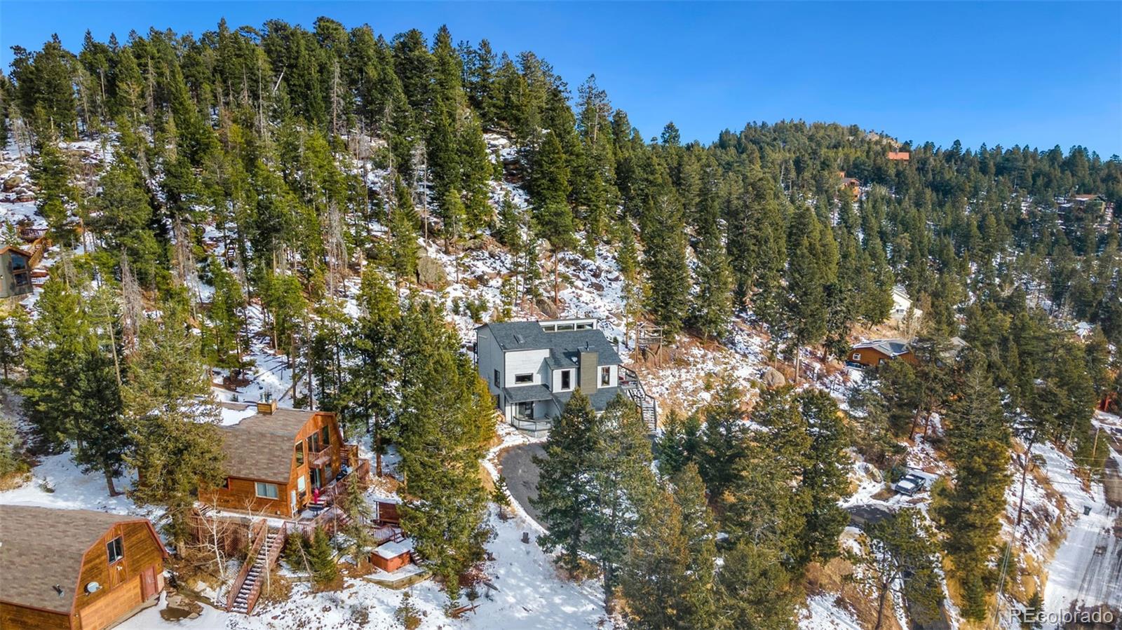 33773 Elk Run Evergreen, CO 80439 - Photo 31 of 35 a sign that is sitting in front of a building