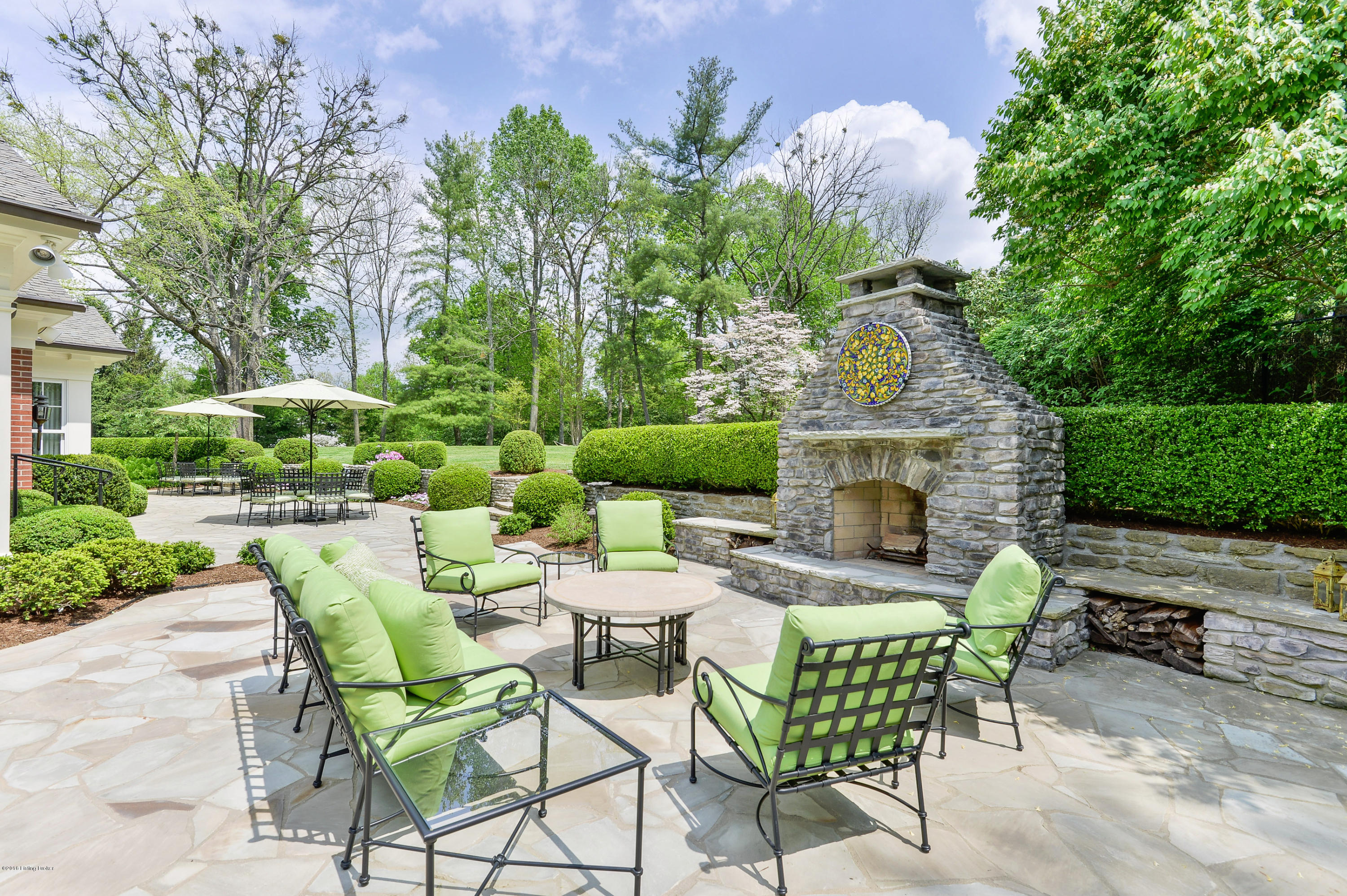 391 Mockingbird Valley Road Louisville, KY 40207 - Photo 52 of 62 15 LSIR 20160426