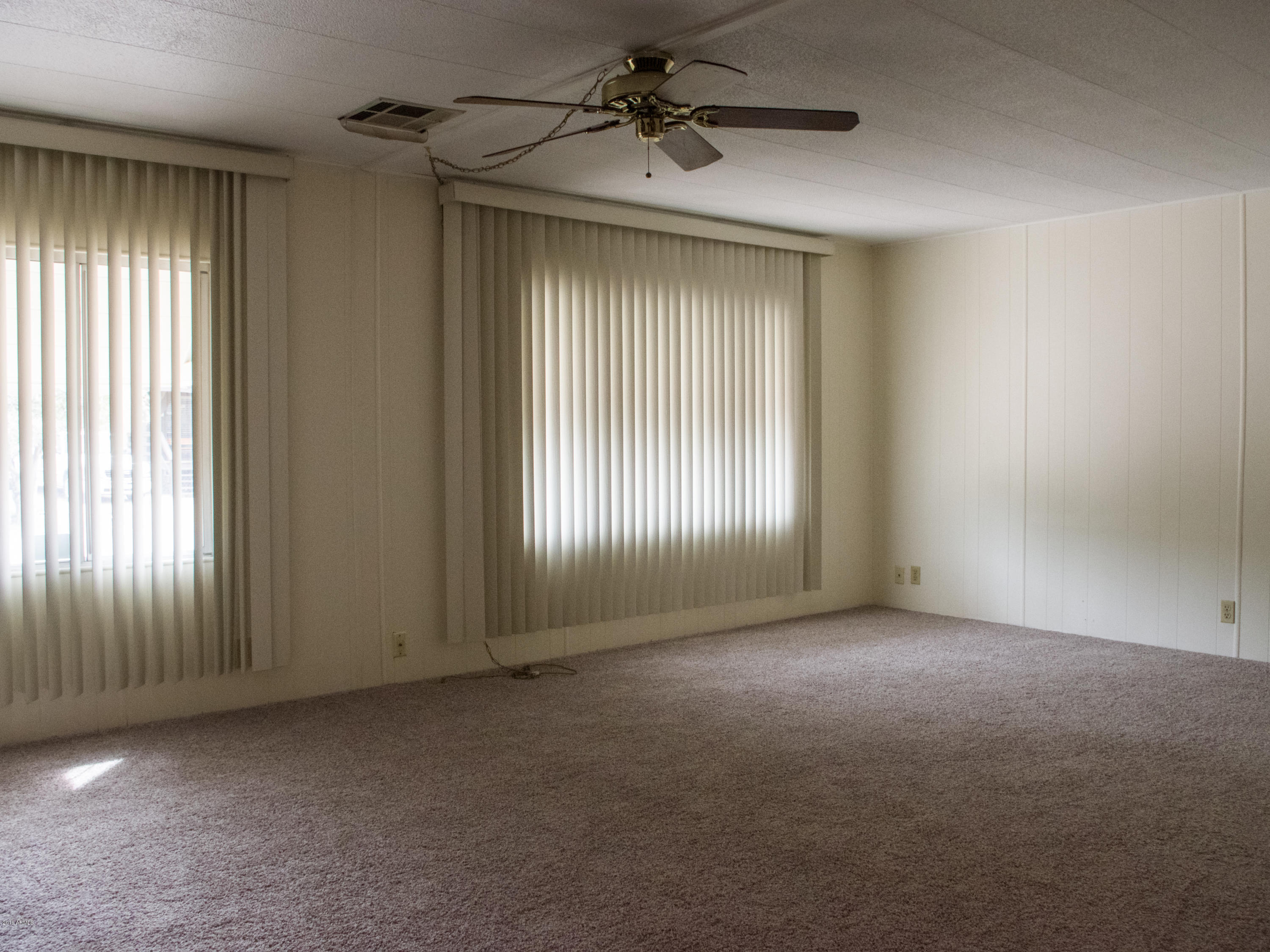 710 North Matterhorn Road Payson, AZ 85541 - Photo 3 of 11 Living Room