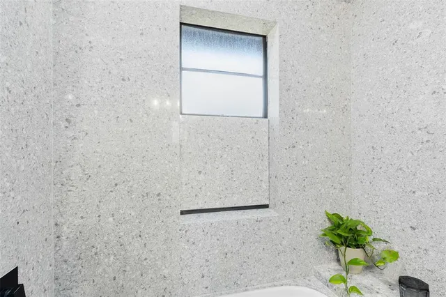 $359,000 | 106 Edgewater Drive, St. Cloud, FL 34769