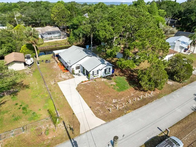 $359,000 | 106 Edgewater Drive, St. Cloud, FL 34769