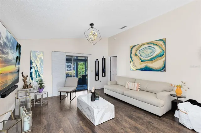 $359,000 | 106 Edgewater Drive, St. Cloud, FL 34769