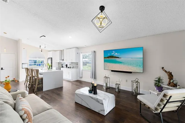 $359,000 | 106 Edgewater Drive, St. Cloud, FL 34769