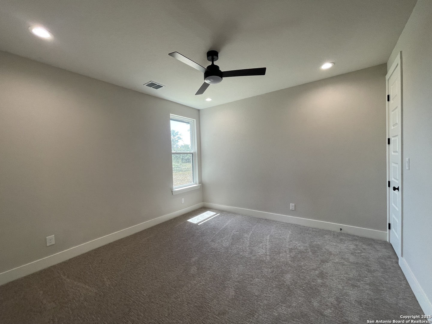 399 Bauer Lane Castroville, TX 78009 - Photo 22 of 39