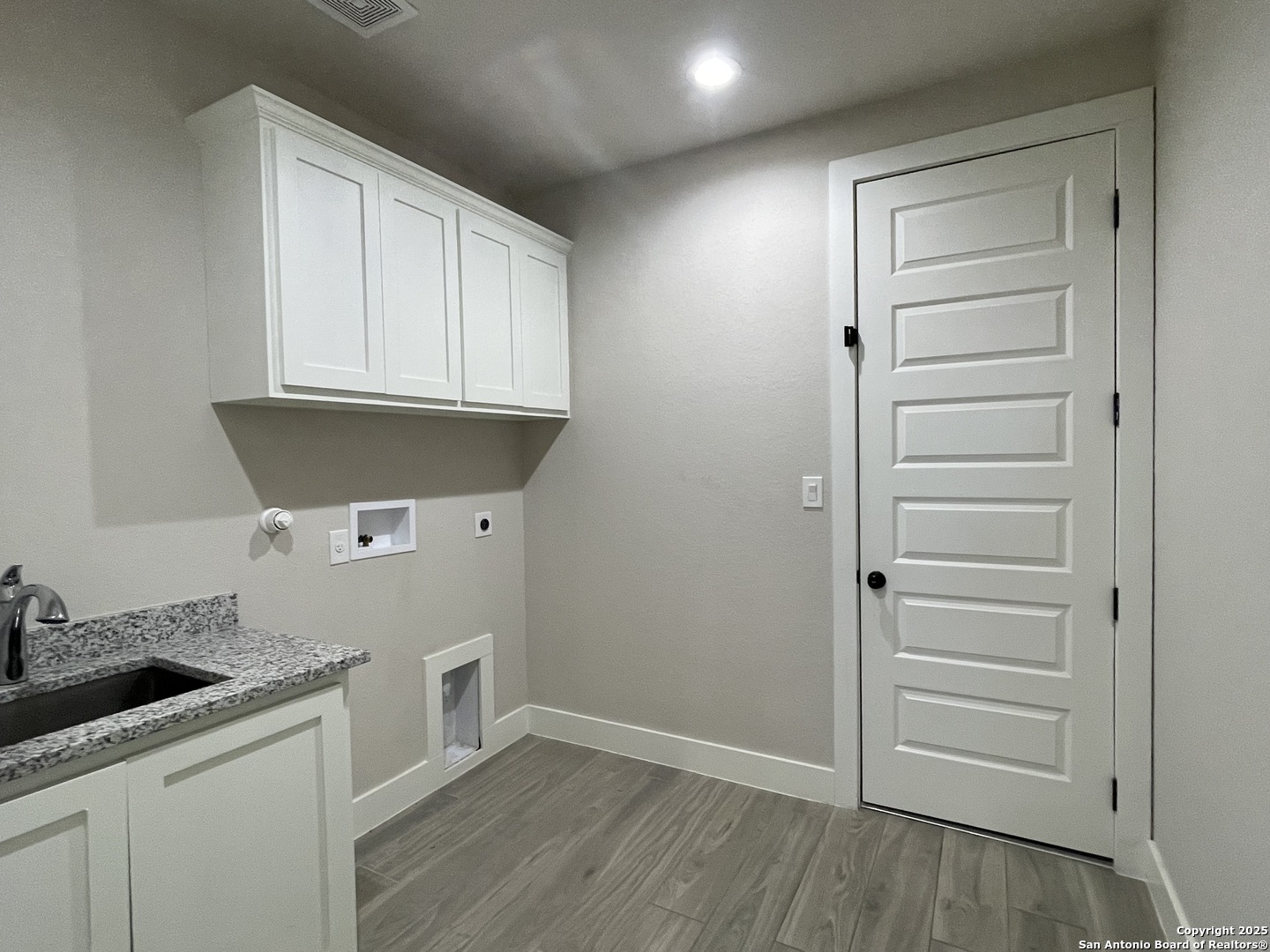 399 Bauer Lane Castroville, TX 78009 - Photo 28 of 39