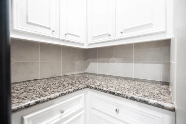 $1,600 | 13165 Snow Lane, Unit 4, Willis, TX 77318