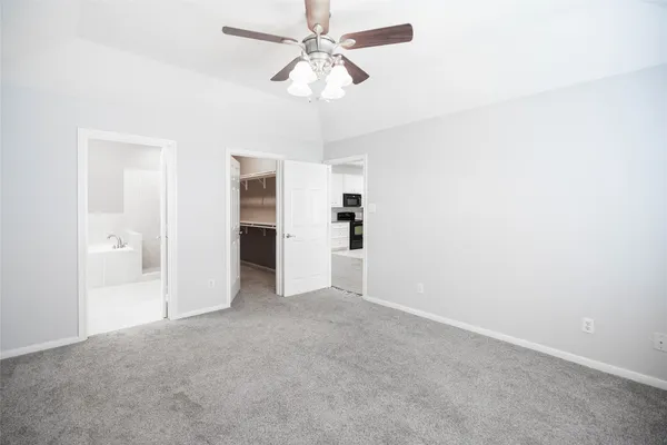 $1,600 | 13165 Snow Lane, Unit 4, Willis, TX 77318