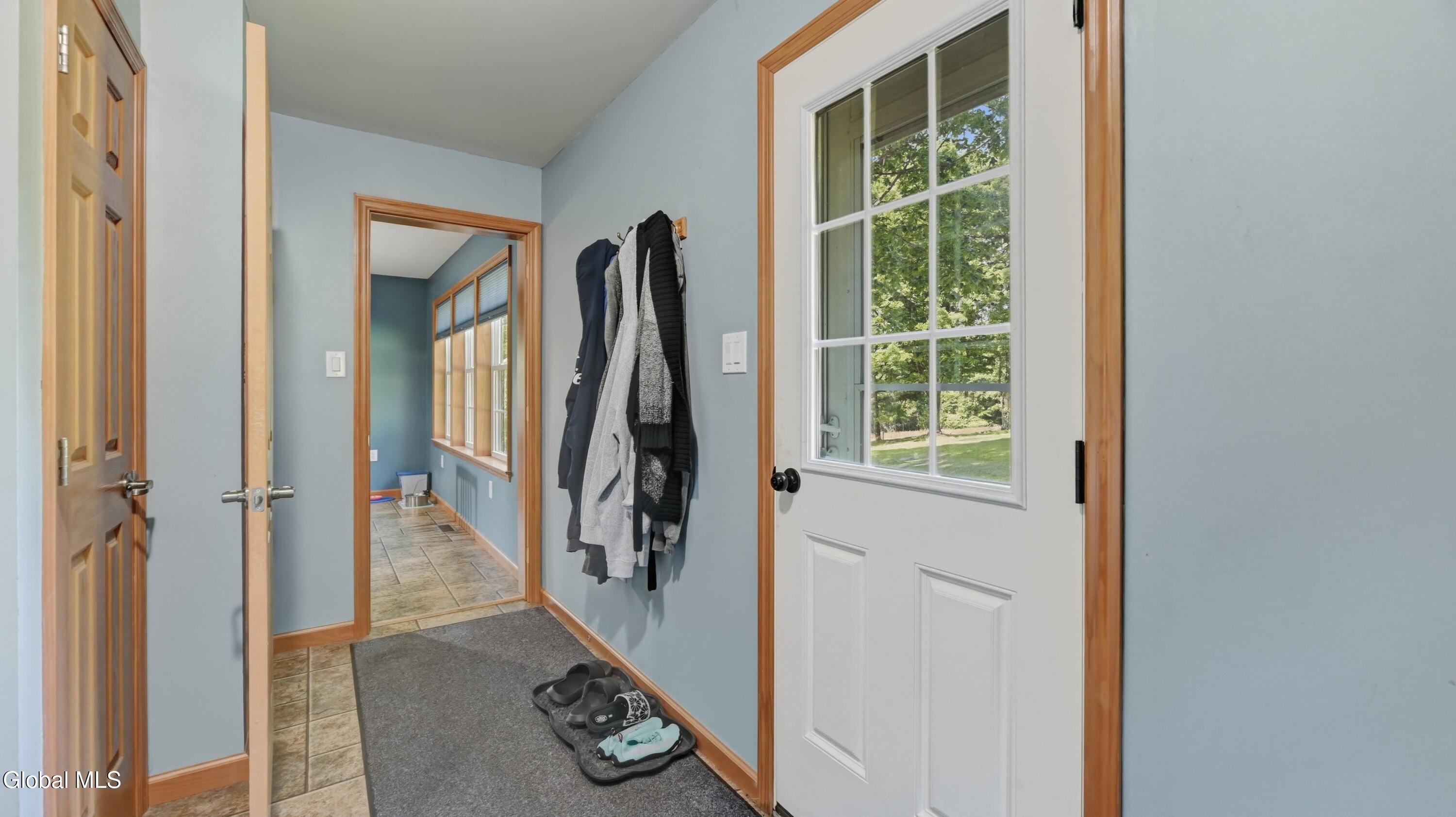 184 Hillview Road Gloversville, NY 12078 - Photo 19 of 60 184HillviewRd_002