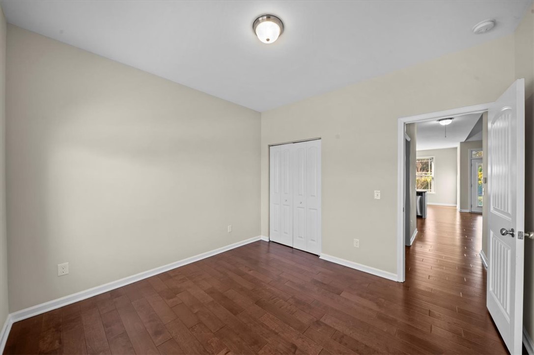 208 Terrace View Way Seneca, SC 29678 - Photo 16 of 30 Gallery Image 16