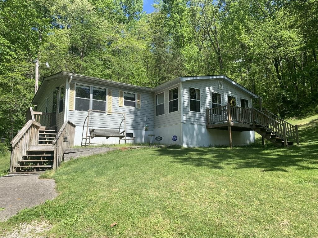 311 Howard Road Loudon, TN 37774 - Photo 18 of 31 Gallery Image 18