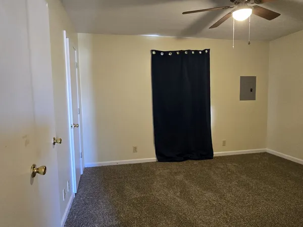 $1,000 | 377 Peabody Drive, Unit 3, Clarksville, TN 37042