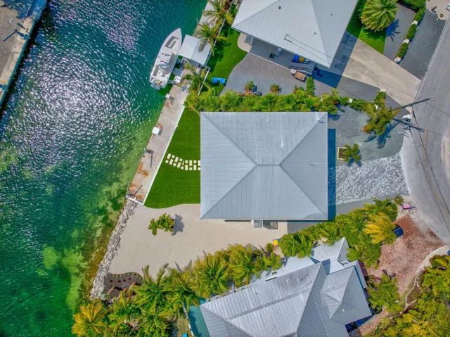$3,575,000 | 230 Biscayne Boulevard, Islamorada, FL 33036