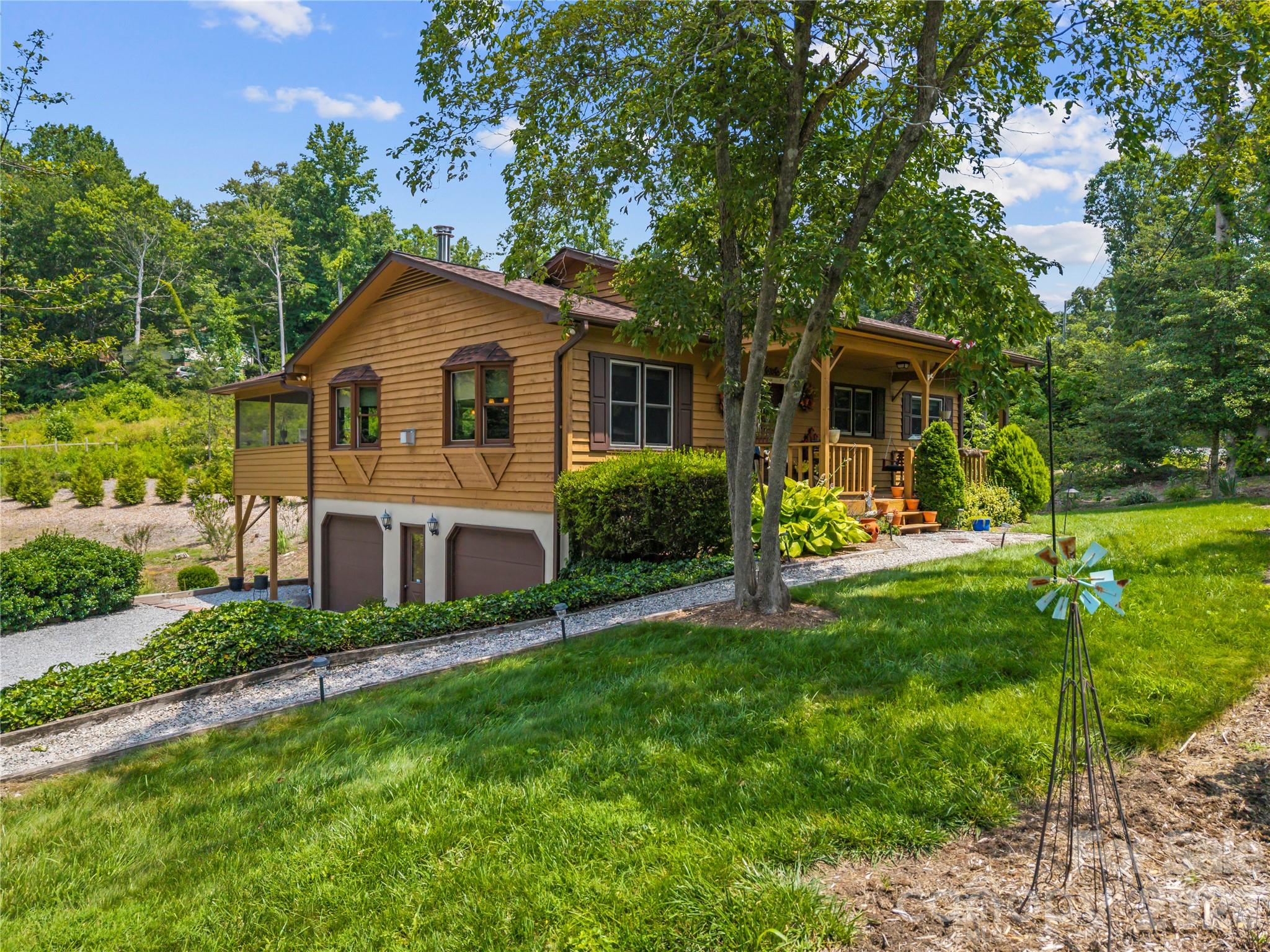 6 Kendra Road Hendersonville, NC 28792 - Photo 6 of 31