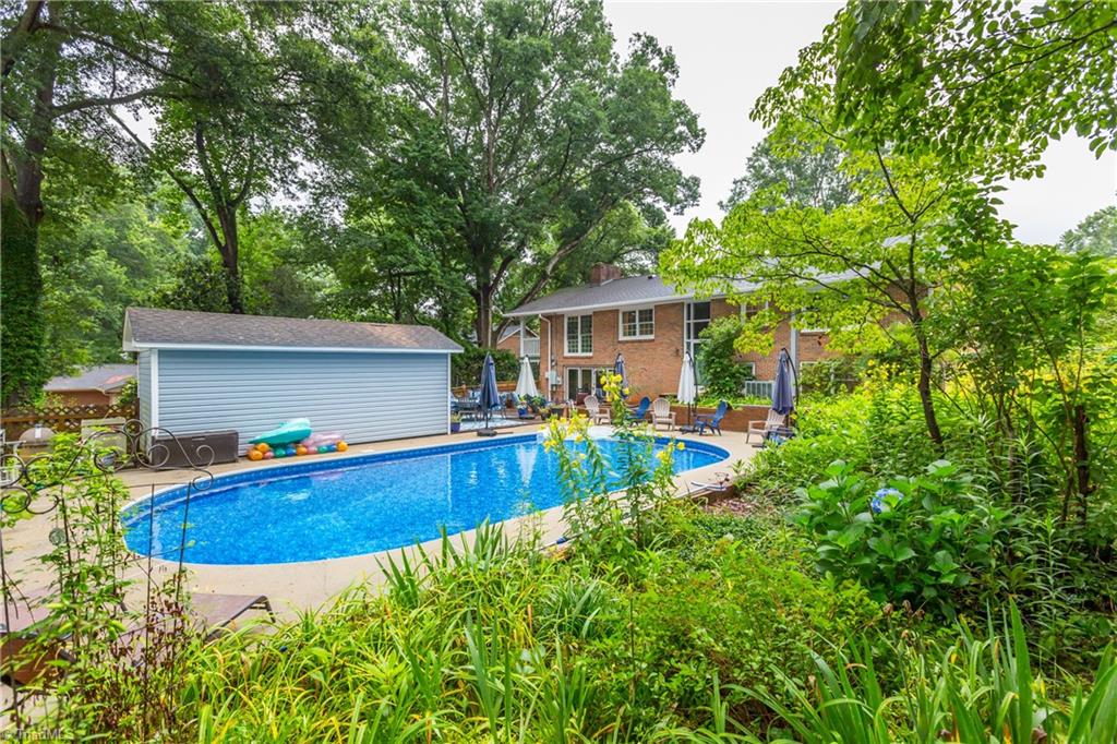 2941 Good Hope Road Winston-Salem, NC 27106 - Photo 43 of 49 New pool liner in 2021