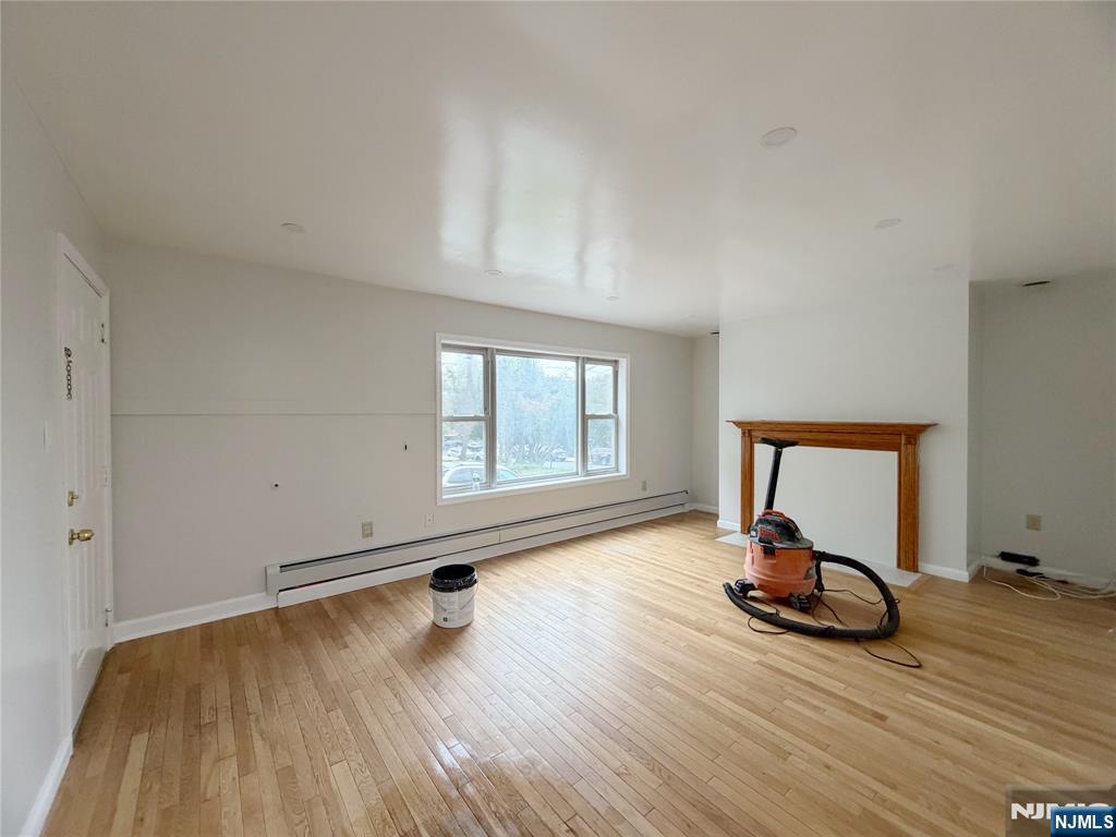 361 Fort Lee Road Teaneck, NJ 07666 - Photo 3 of 8