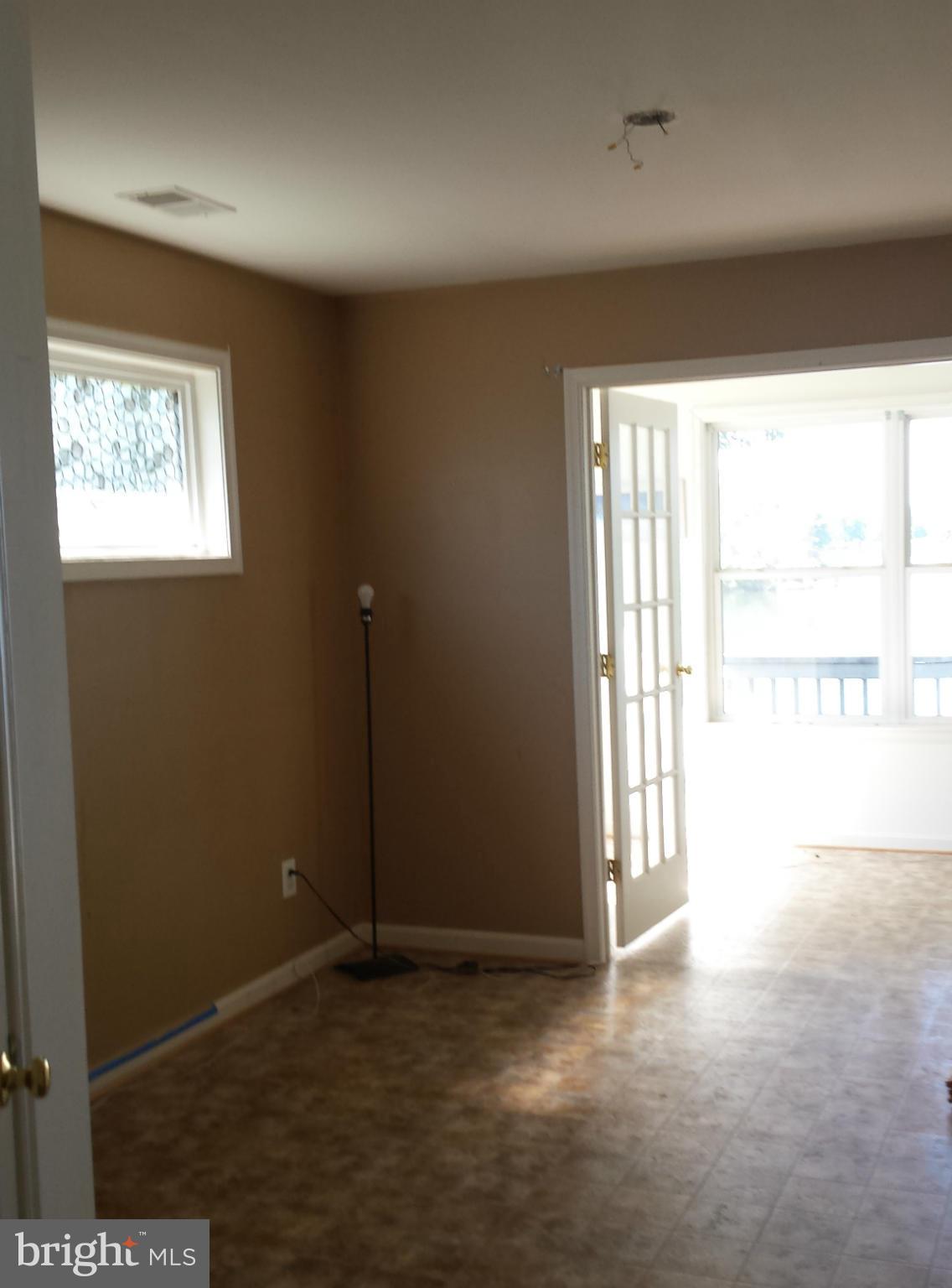 7608 Old Battle Grove Road Baltimore, MD 21222 - Photo 13 of 27 Bedroom (Master)
