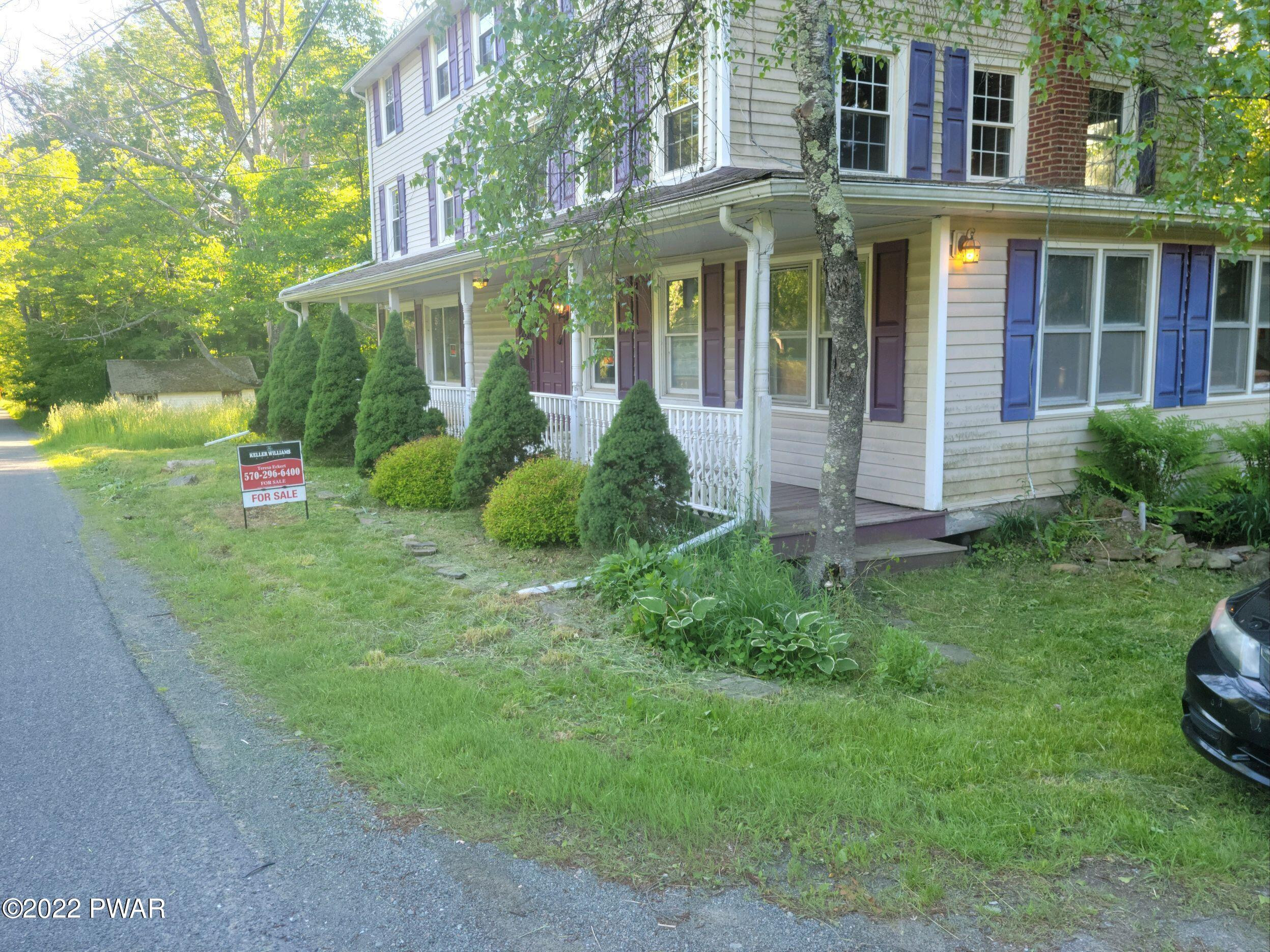 245 Hemlock Grove Road Newfoundland, PA 18445 - Photo 2 of 4