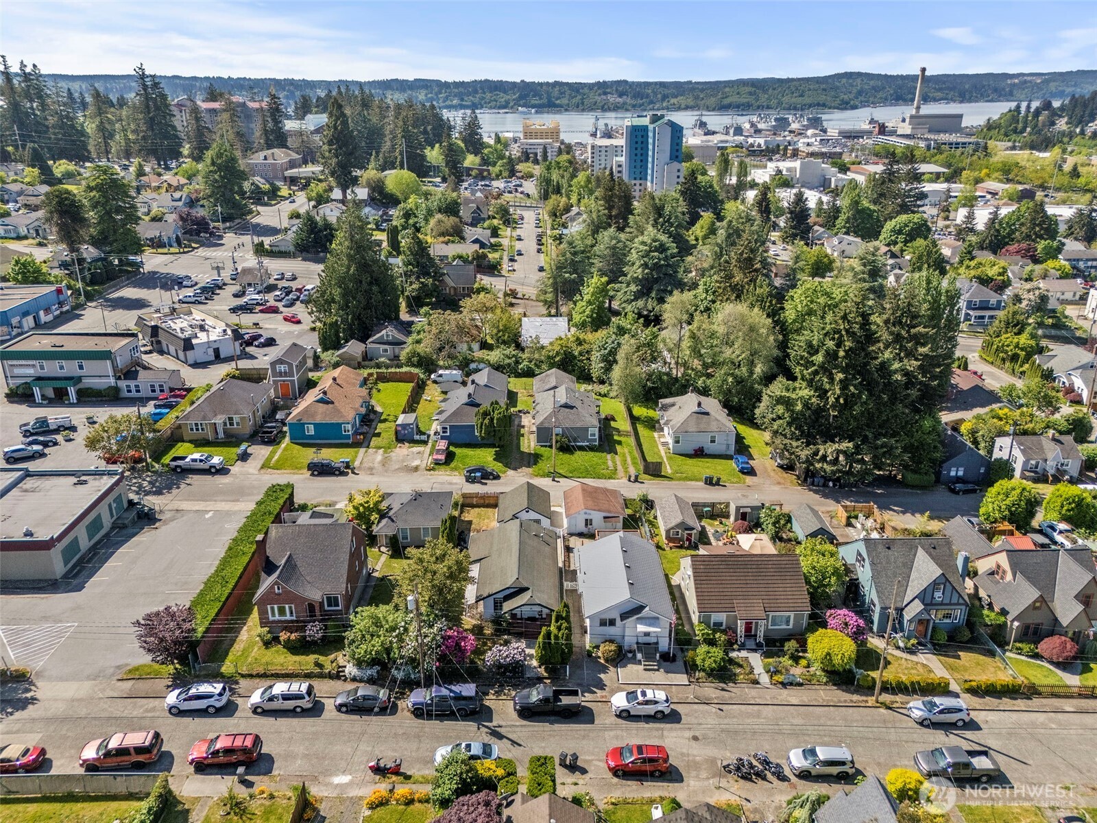 2121 5th Street Bremerton, WA 98312 - Photo 30 of 32 an aerial view of a city