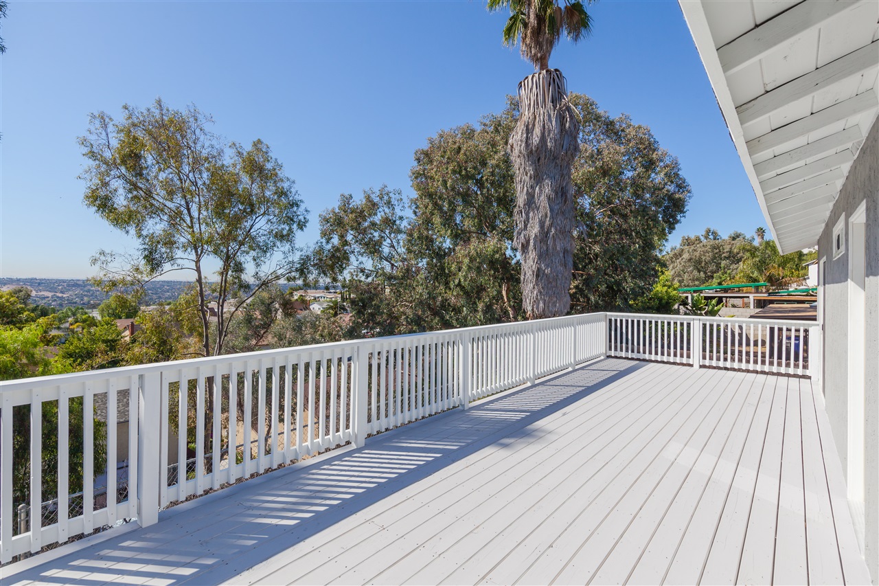 560 Quarry View Way Spring Valley, CA 91977 - Photo 14 of 18 Gallery Image 14