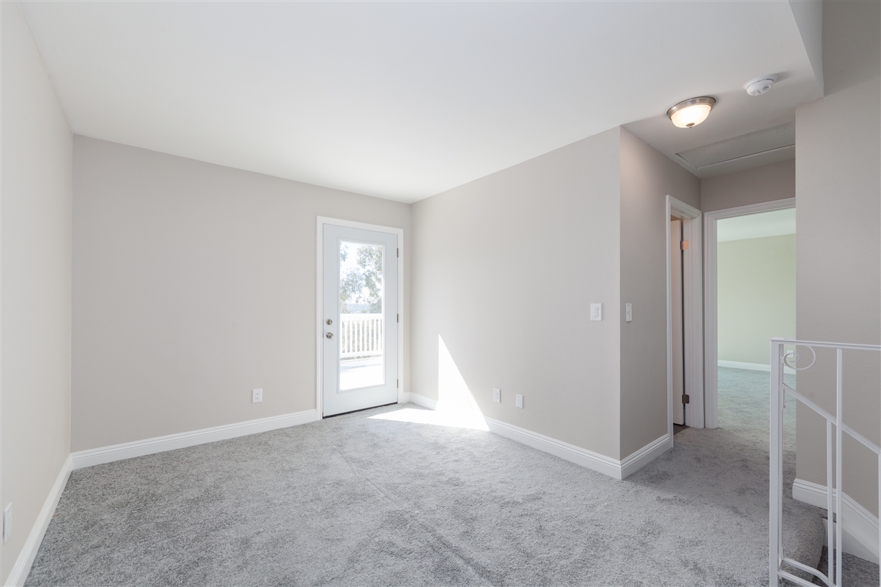 560 Quarry View Way Spring Valley, CA 91977 - Photo 9 of 18 Gallery Image 9