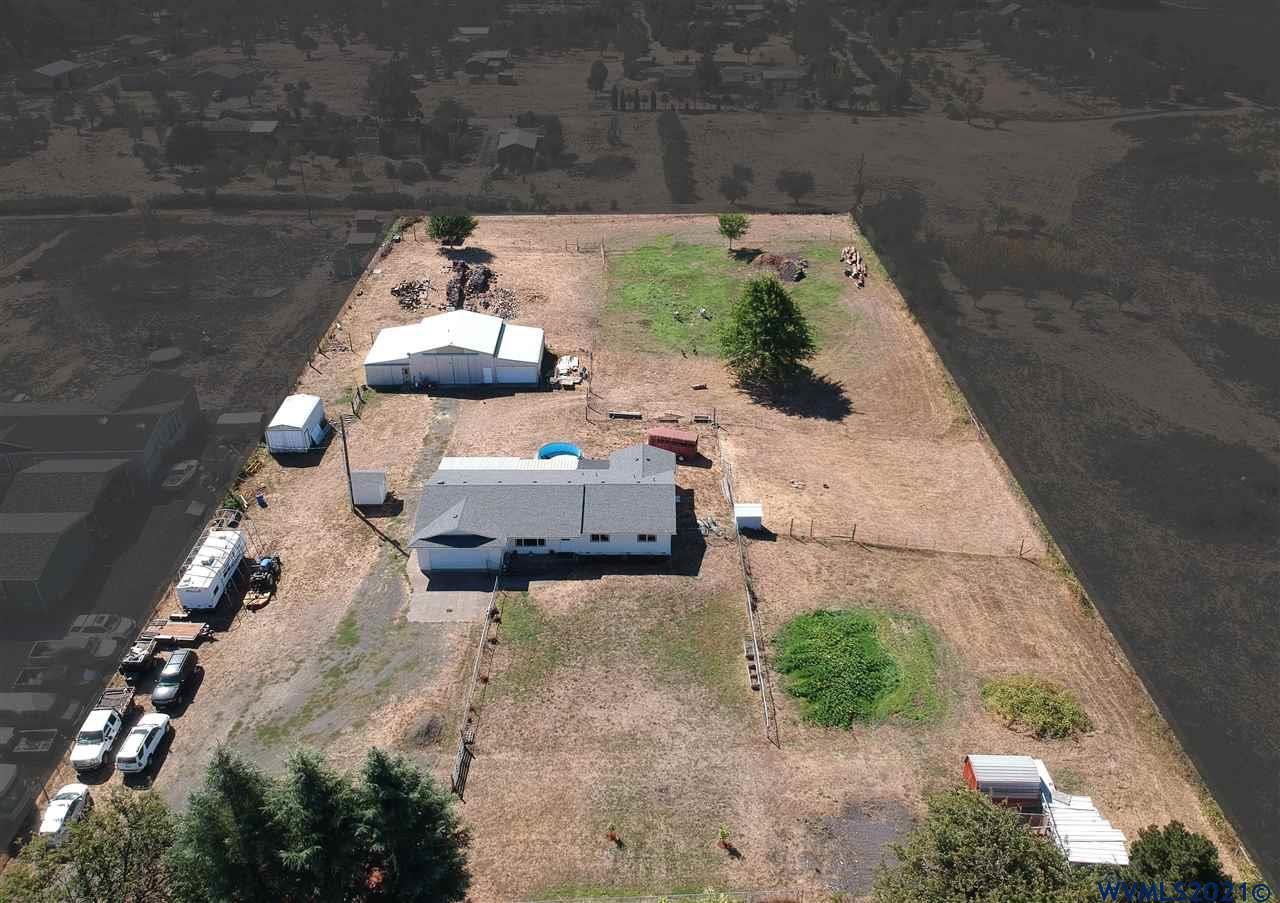 9465 Wells Landing Road Independence, OR 97351 - Photo 11 of 42