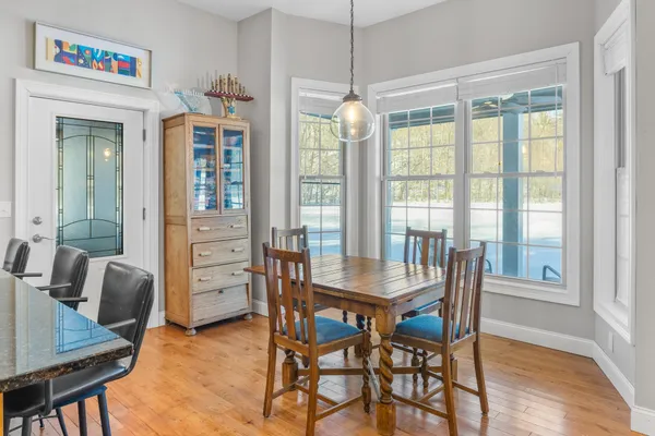$780,000 | 85 Limerick Lane, Unit A & B, Arlington, VT 05250
