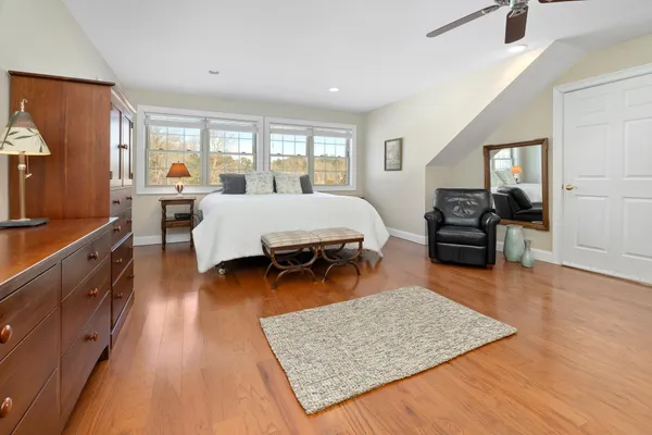 $780,000 | 85 Limerick Lane, Unit A & B, Arlington, VT 05250